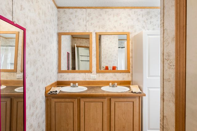 275 Falcon Circle, Chatsworth, GA 30705