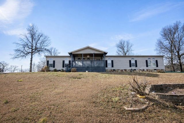 275 Falcon Circle, Chatsworth, GA 30705