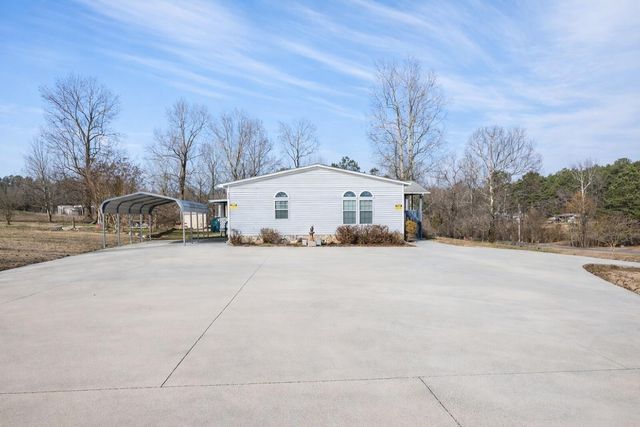 275 Falcon Circle, Chatsworth, GA 30705