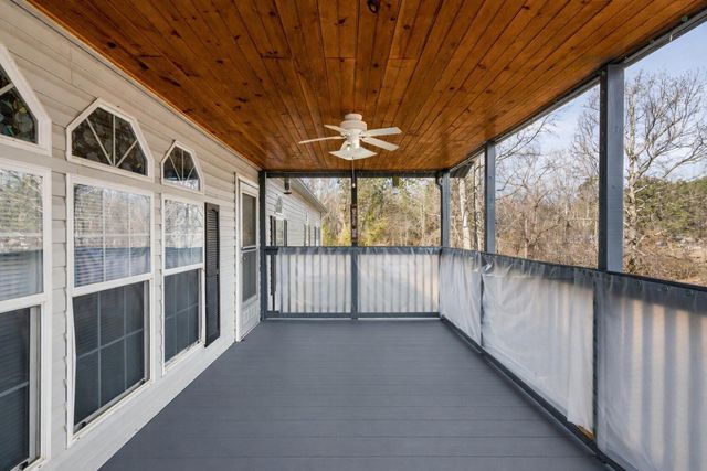 275 Falcon Circle, Chatsworth, GA 30705