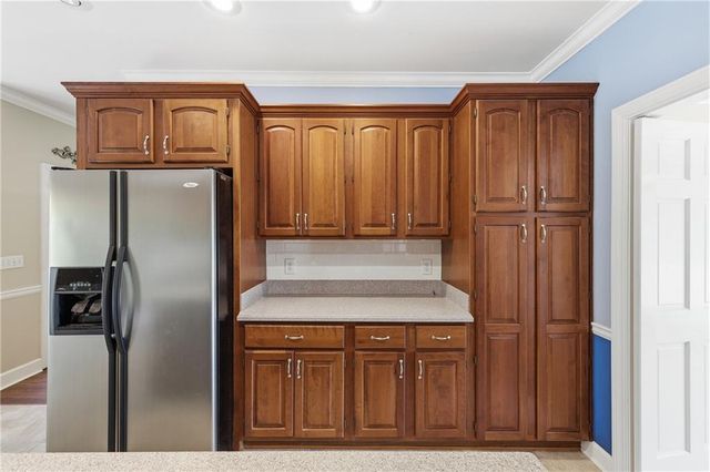 4713 Bedford Glenn, Flowery Branch, GA 30542