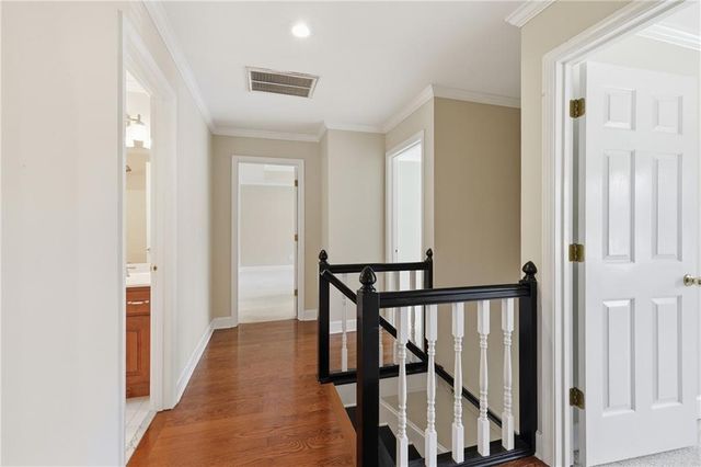 4713 Bedford Glenn, Flowery Branch, GA 30542