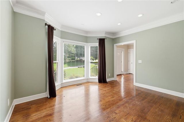 4713 Bedford Glenn, Flowery Branch, GA 30542