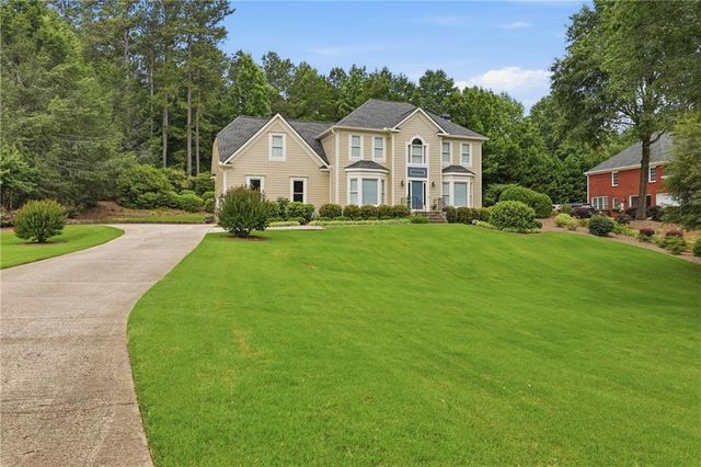 4713 Bedford Glenn, Flowery Branch, GA 30542