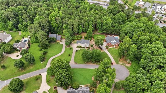 4713 Bedford Glenn, Flowery Branch, GA 30542