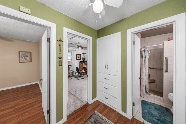 1212 NW Lincoln, Lawton, OK 73507