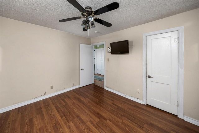 1212 NW Lincoln, Lawton, OK 73507