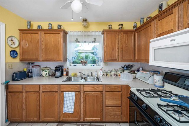 1212 NW Lincoln, Lawton, OK 73507