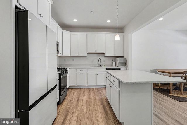 202 ARCH WAY, Norristown, PA 19401