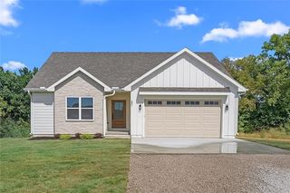 463 SE 90th Road, Warrensburg, MO 64093