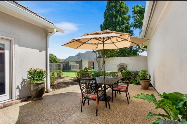 6348 Beau Douglas Ave, Gonzales, LA 70737