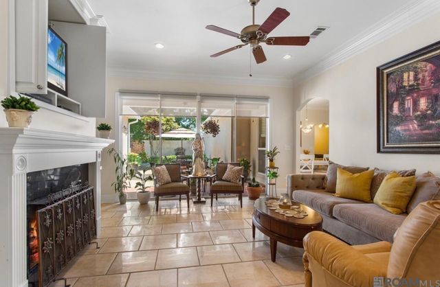 6348 Beau Douglas Ave, Gonzales, LA 70737