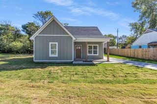 1114 N WATKINS ST, Memphis, TN 38107