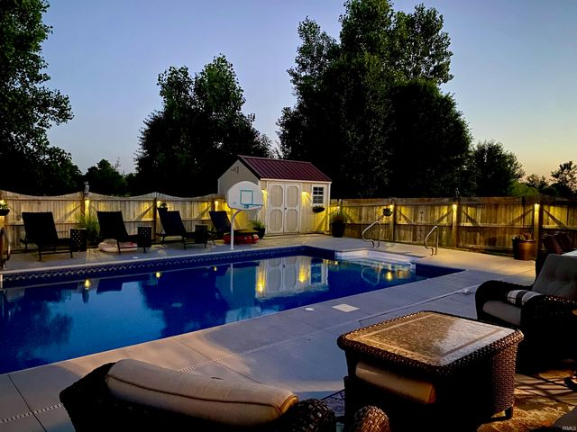 1933 MARJORIE Lane, Kokomo, IN 46902