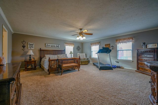 1933 MARJORIE Lane, Kokomo, IN 46902