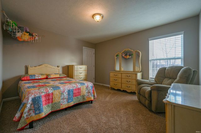 1933 MARJORIE Lane, Kokomo, IN 46902