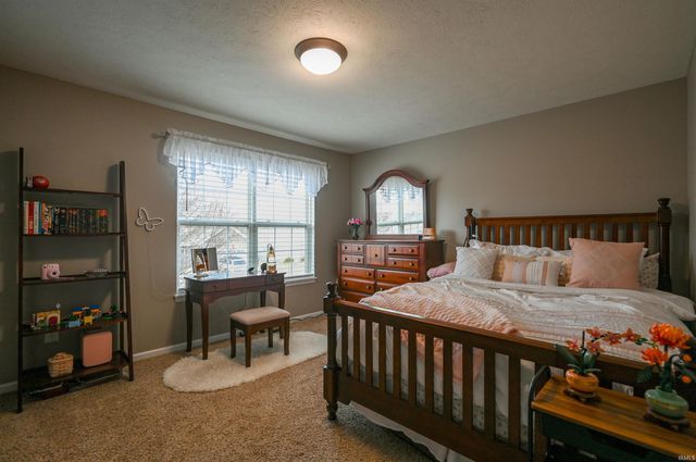 1933 MARJORIE Lane, Kokomo, IN 46902