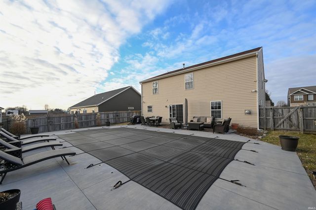 1933 MARJORIE Lane, Kokomo, IN 46902