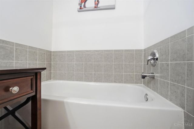 4358 Yacht Haven Way, West Chester, OH 45069