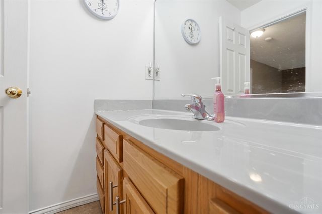 4358 Yacht Haven Way, West Chester, OH 45069