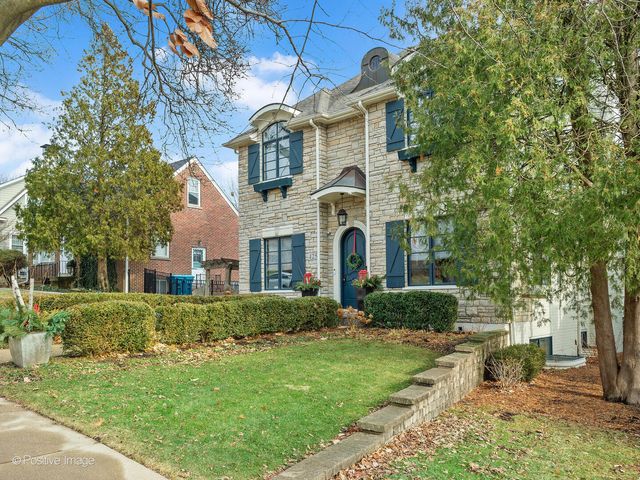 425 S Quincy Avenue, Hinsdale, IL 60521