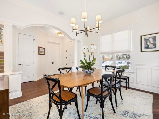 425 S Quincy Avenue, Hinsdale, IL 60521