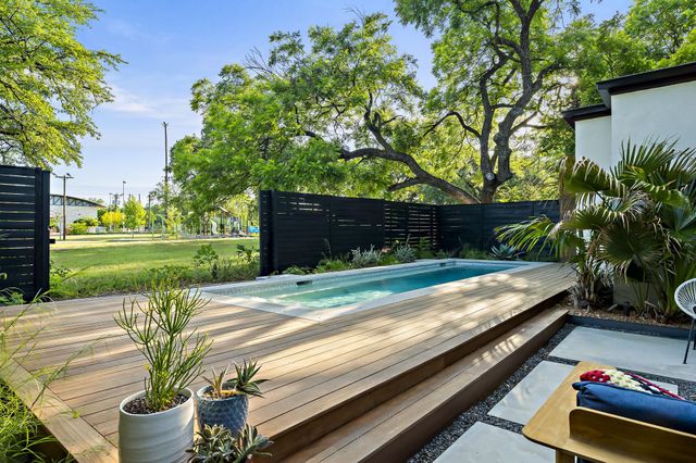 2609 Francisco ST, Austin, TX 78702