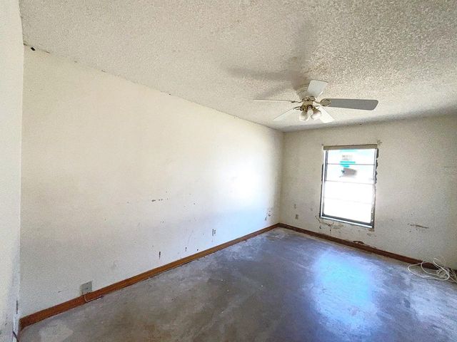 1627 SAXON BOULEVARD, Deltona, FL 32725