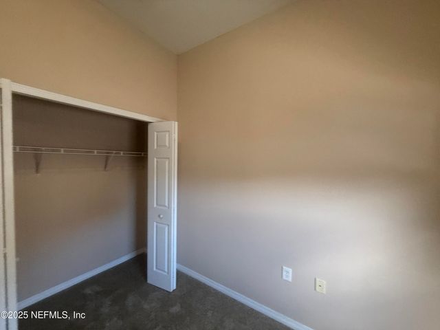 5150 PLAYPEN Drive 2-1, Jacksonville, FL 32210