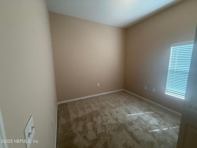 5150 PLAYPEN Drive 2-1, Jacksonville, FL 32210