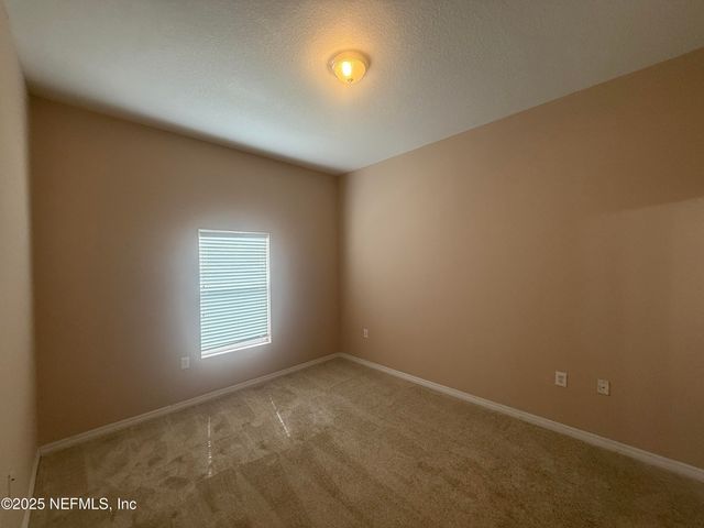 5150 PLAYPEN Drive 2-1, Jacksonville, FL 32210