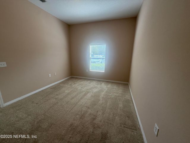 5150 PLAYPEN Drive 2-1, Jacksonville, FL 32210