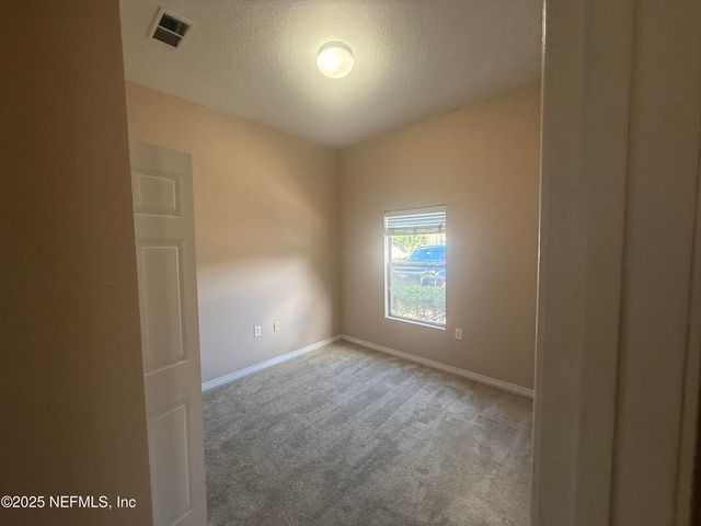 5150 PLAYPEN Drive 2-1, Jacksonville, FL 32210