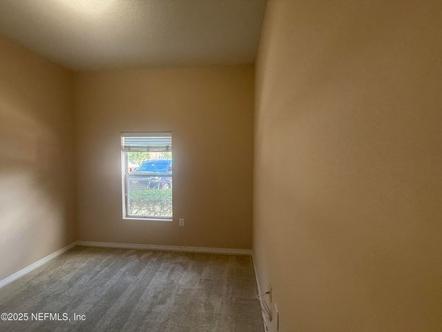 5150 PLAYPEN Drive 2-1, Jacksonville, FL 32210