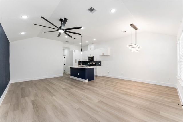 9406 Sandra Street A, Houston, TX 77016