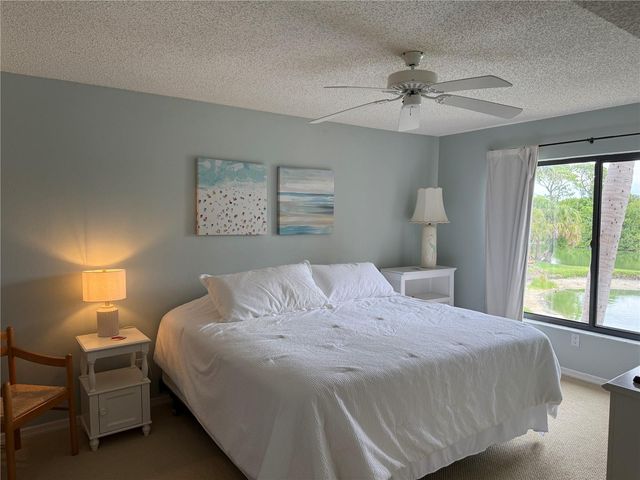 5555 ASHTON LAKE DRIVE 5555, Sarasota, FL 34231