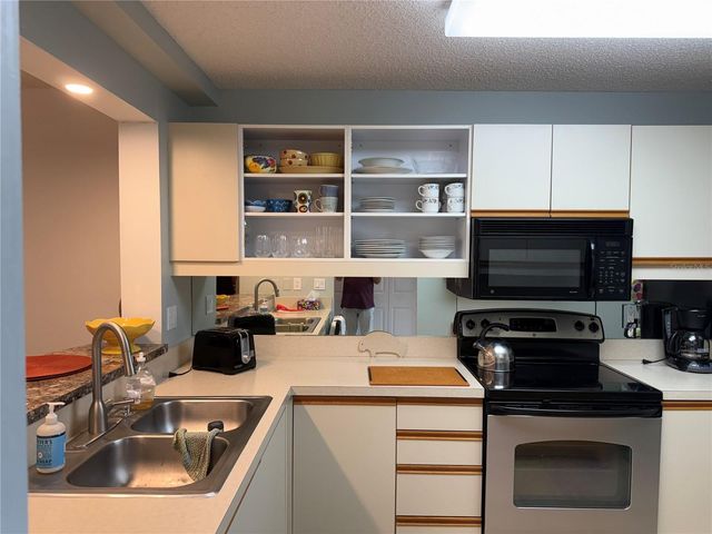 5555 ASHTON LAKE DRIVE 5555, Sarasota, FL 34231