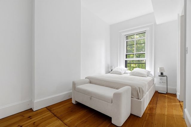 302 Commonwealth Ave C, Boston, MA 02115