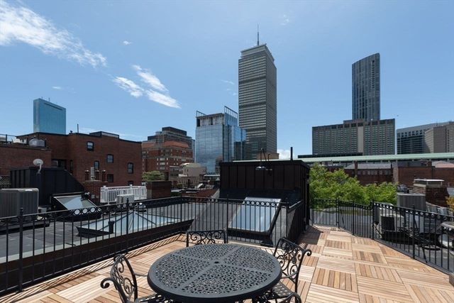 302 Commonwealth Ave C, Boston, MA 02115