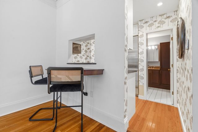 302 Commonwealth Ave C, Boston, MA 02115