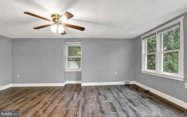 924 BELLEVUE AVE, Langhorne, PA 19047