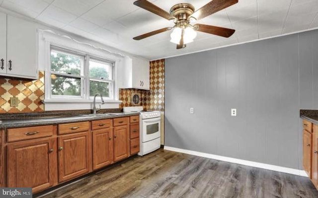 924 BELLEVUE AVE, Langhorne, PA 19047