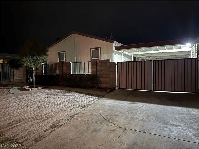 228 Hopi Lane, Henderson, NV 89015