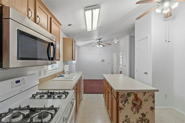 228 Hopi Lane, Henderson, NV 89015