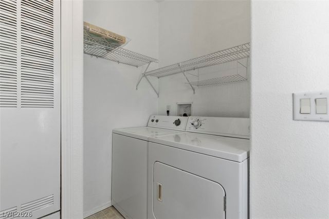 228 Hopi Lane, Henderson, NV 89015