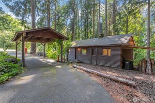 4715 NE Boston Harbor Road, Olympia, WA 98506