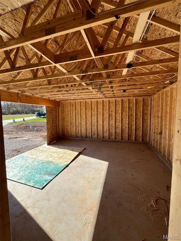 109 Lake Hollow Court, Labadie, MO 63055