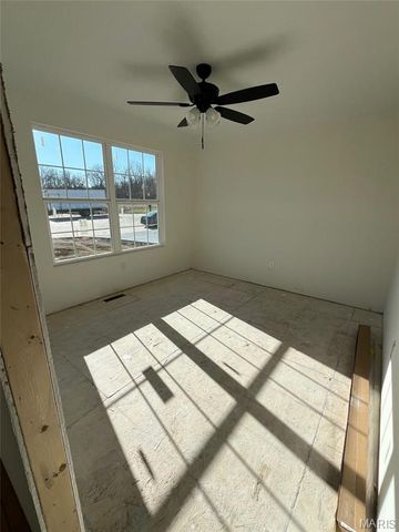 109 Lake Hollow Court, Labadie, MO 63055