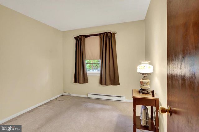 6250 HUNTINGDON ST, Harrisburg, PA 17111