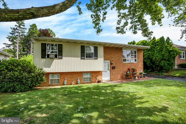 6250 HUNTINGDON ST, Harrisburg, PA 17111